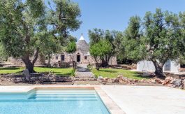 Charming trulli ostuni,villas with private pool