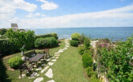 trullo on the sea
