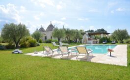 Villas in uglia with private pools